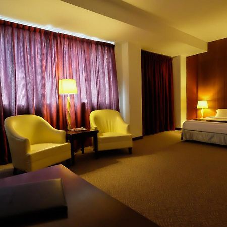 בנדר סרי בגאוואן Times Hotel Brunei חדר תמונה